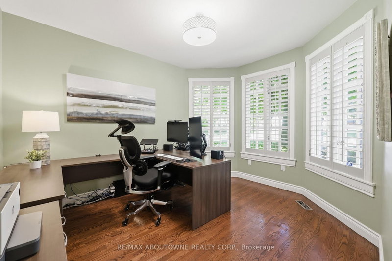 437 Cairncroft Oakville,ON L6J 4N1 — Photo 21