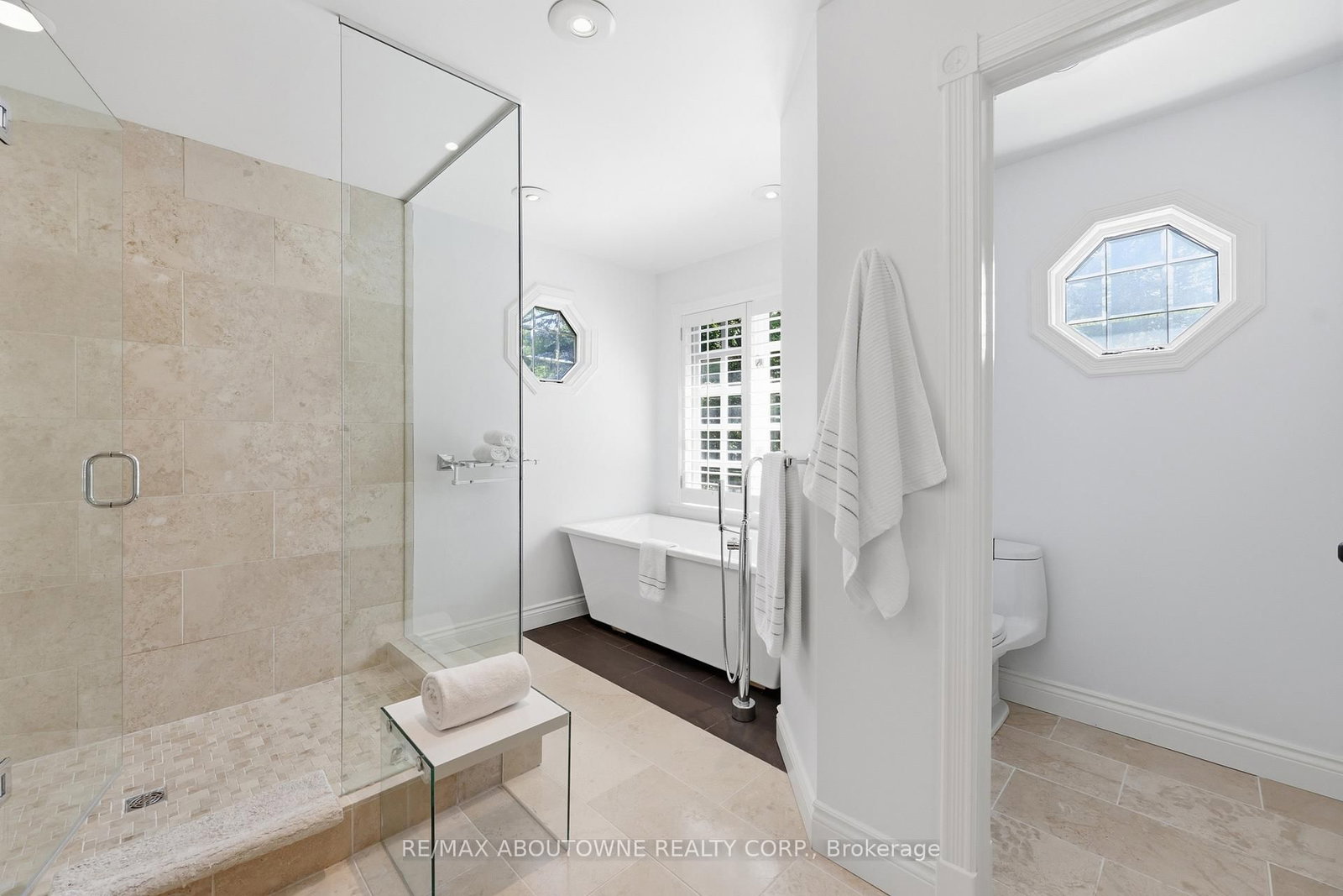 437 Cairncroft Road • Oakville, ON photo 29