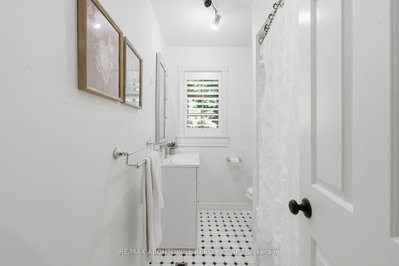 437 Cairncroft Oakville,ON L6J 4N1 — Photo 38