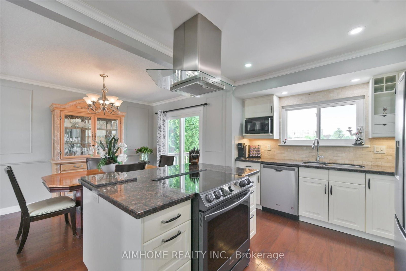 232 McMurchy Avenue • Brampton, ON photo 16