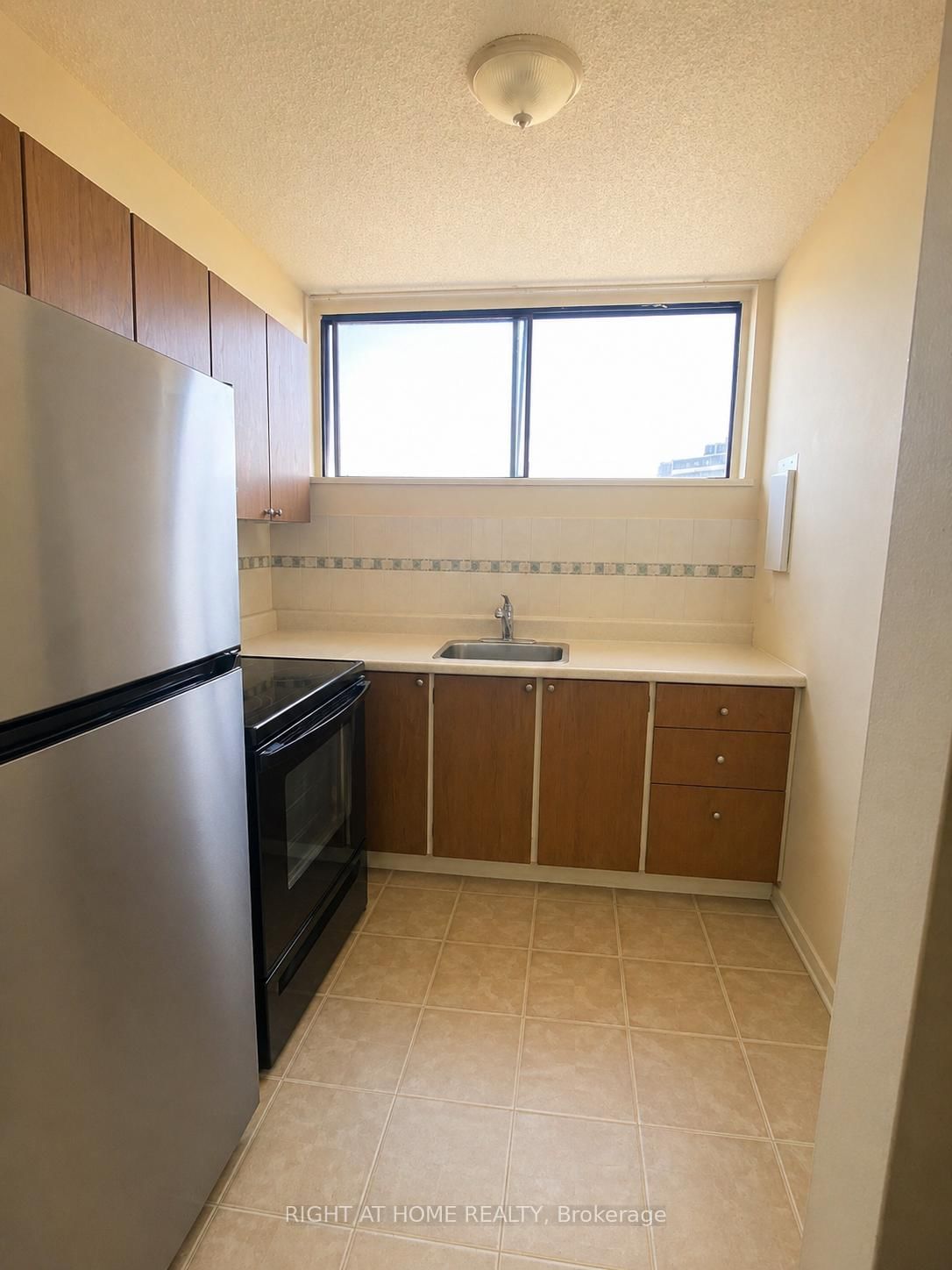 4673 Jane Street • #811 • Toronto, ON photo 4