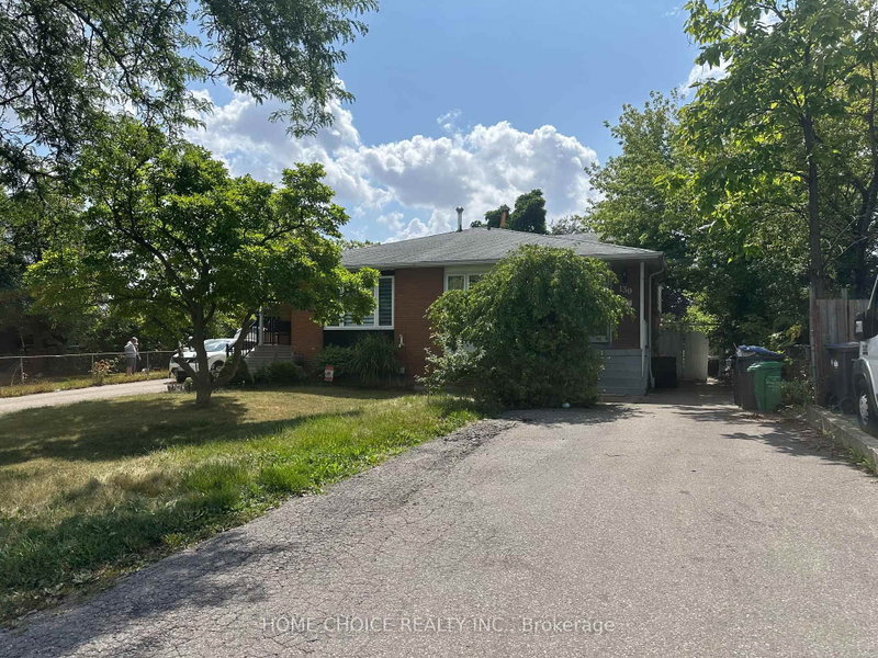lower level - 130 Earnscliffe Circle