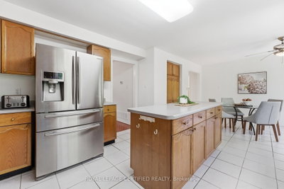 5211 Micmac Mississauga,ON L5R 2E2 — Photo 19