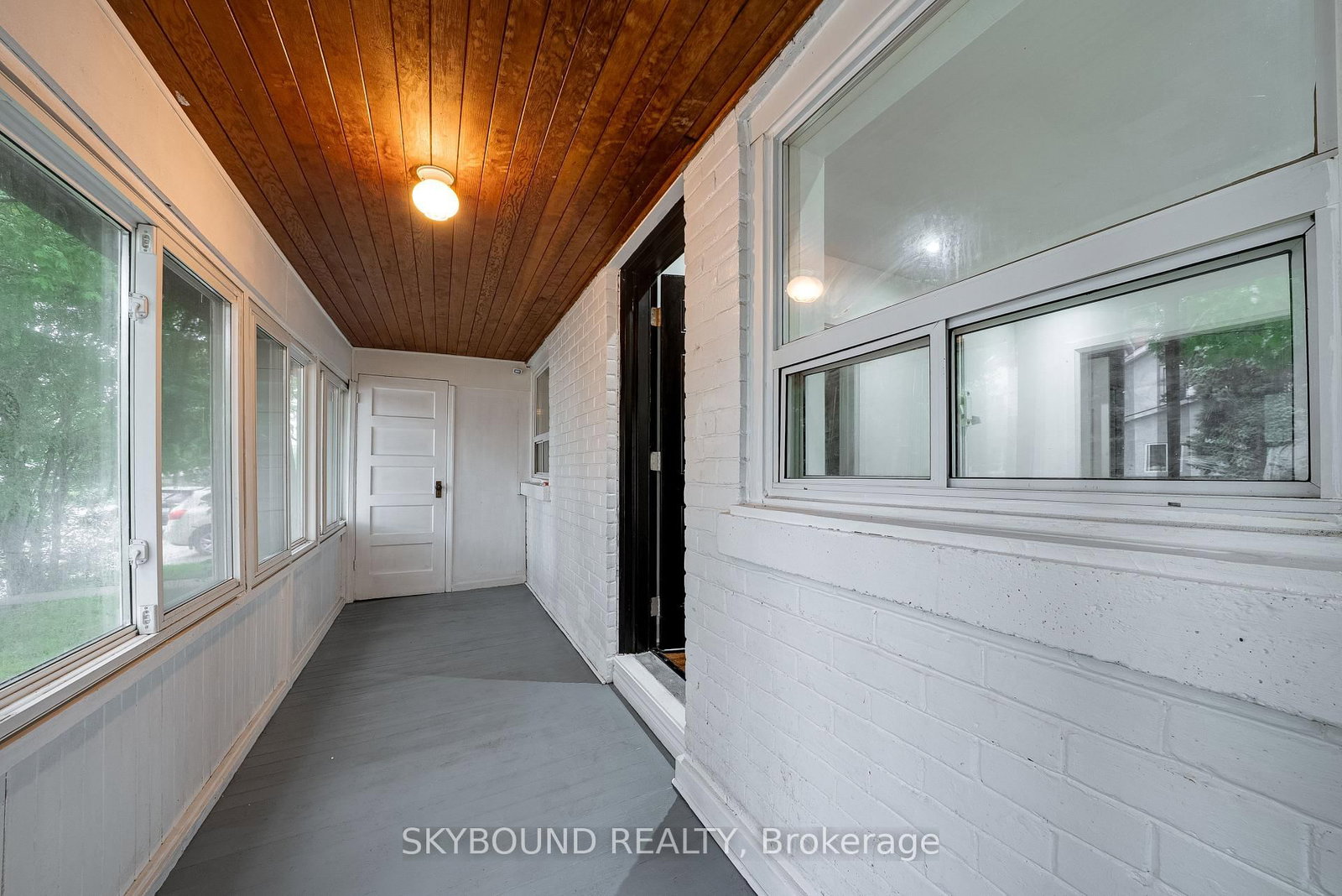43 Craydon Avenue • Toronto, ON photo 4