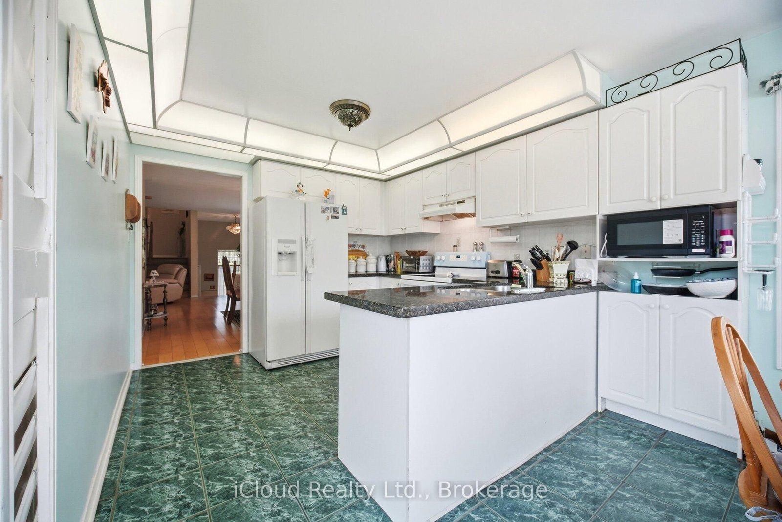 6332 Glen Meadows Road • Mississauga, ON photo 15