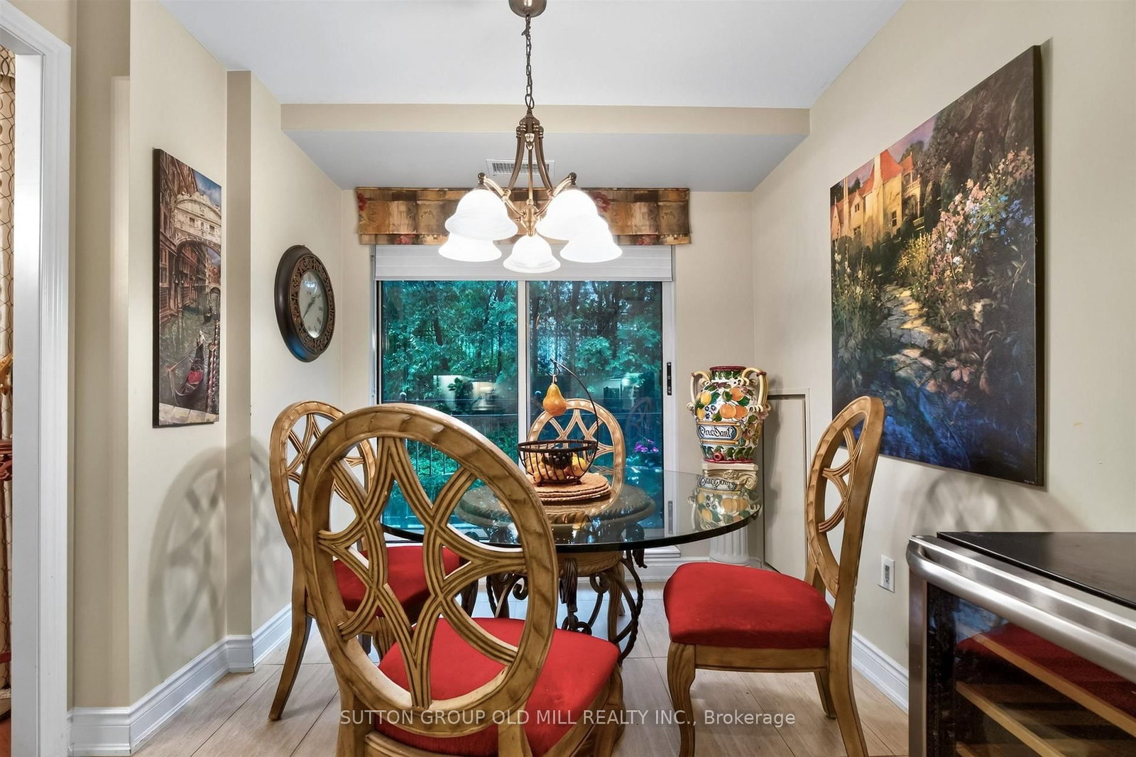12 Old Mill Trail • #203 • Toronto, ON photo 14