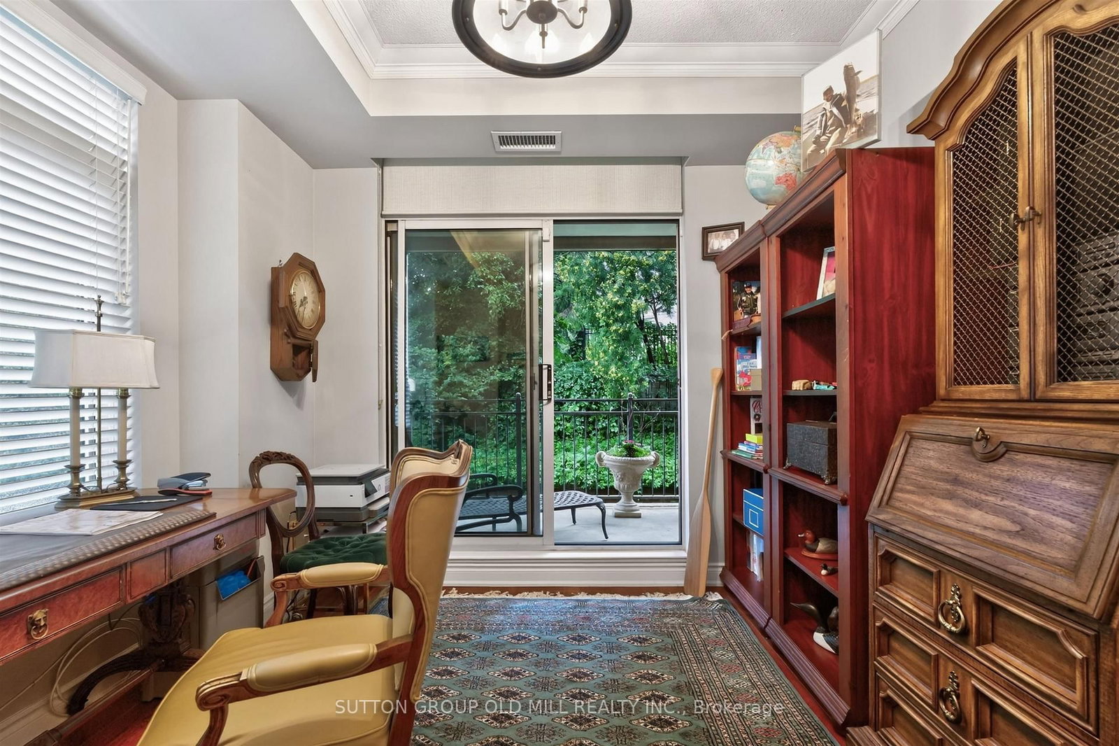 12 Old Mill Trail • #203 • Toronto, ON photo 17