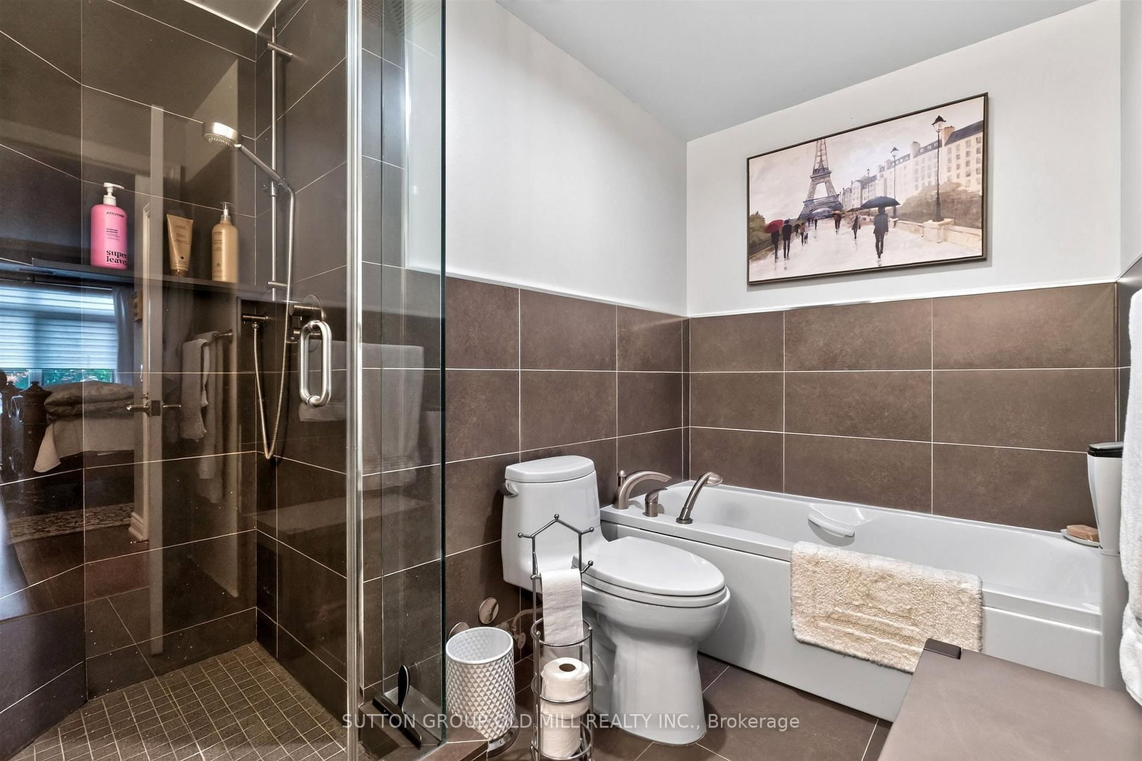 12 Old Mill Trail • #203 • Toronto, ON photo 21