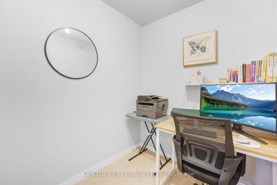 8 Dayspring Brampton,ON L6P 2Z7 — Photo 17