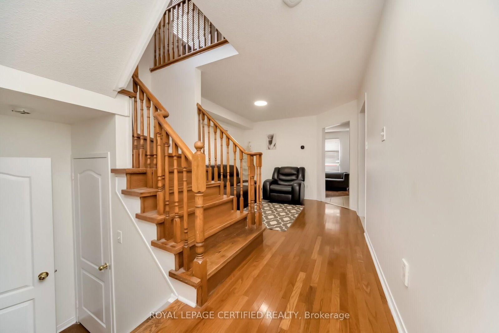 42 Trumpet Valley Boulevard • Brampton, ON photo 4