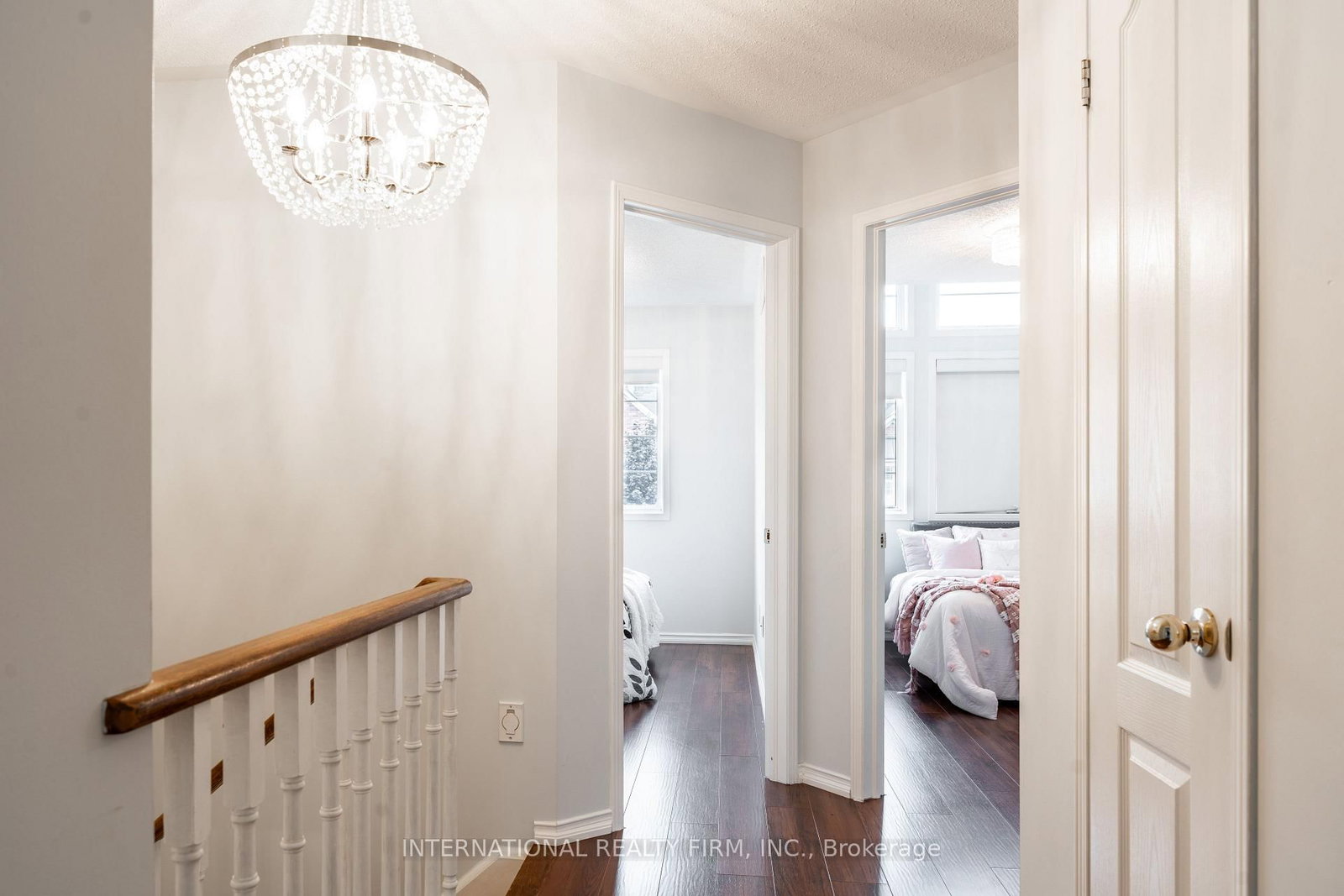 4881 CAPRI Crescent • Burlington, ON photo 19