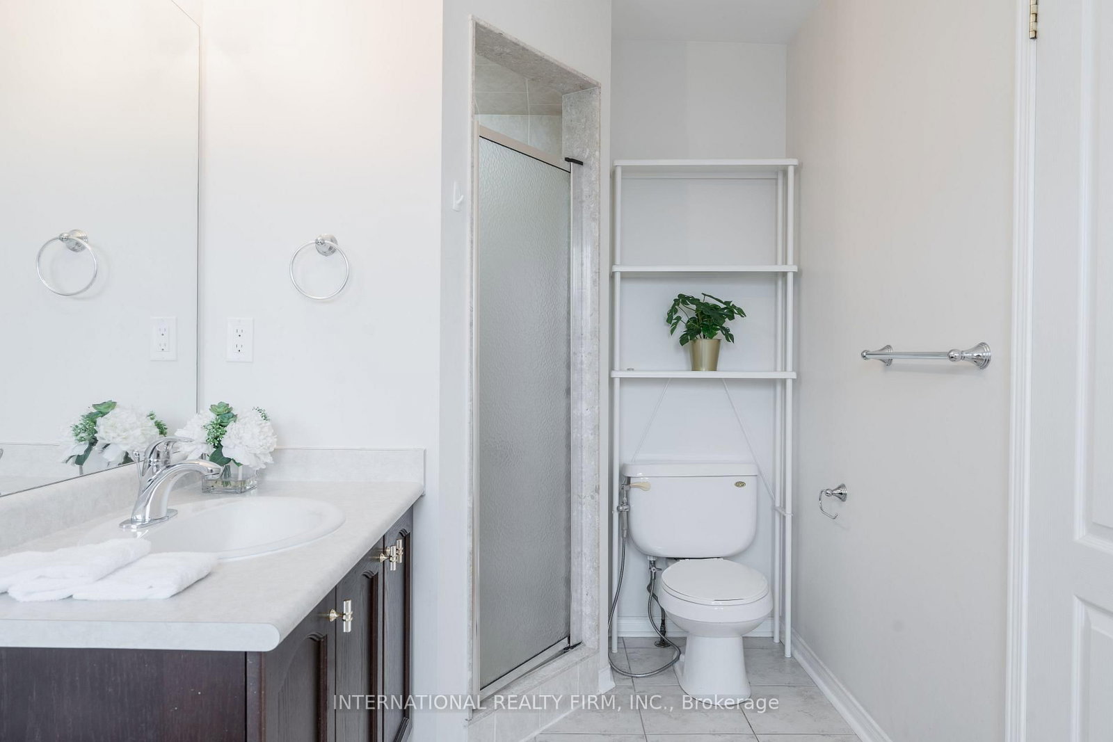 4881 CAPRI Crescent • Burlington, ON photo 24