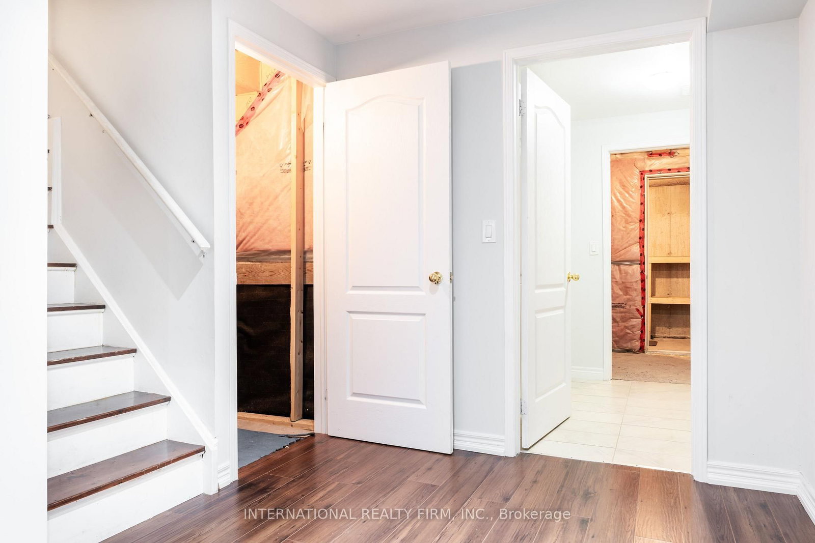 4881 CAPRI Crescent • Burlington, ON photo 31