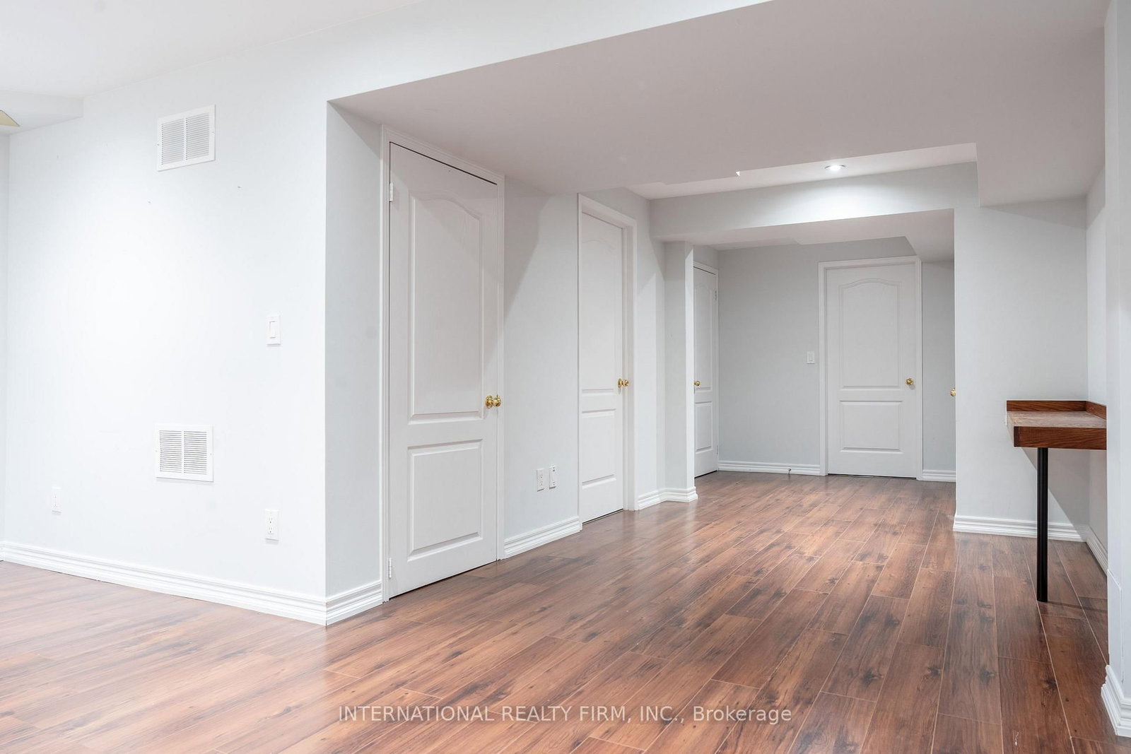 4881 CAPRI Crescent • Burlington, ON photo 39