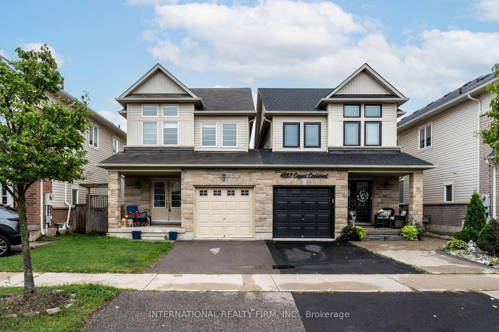 4881 CAPRI Crescent • Burlington, ON photo 5