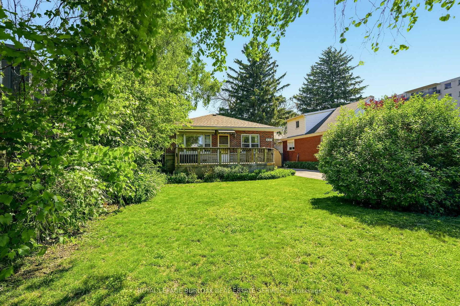 337 St. Paul Street • Burlington, ON photo 1