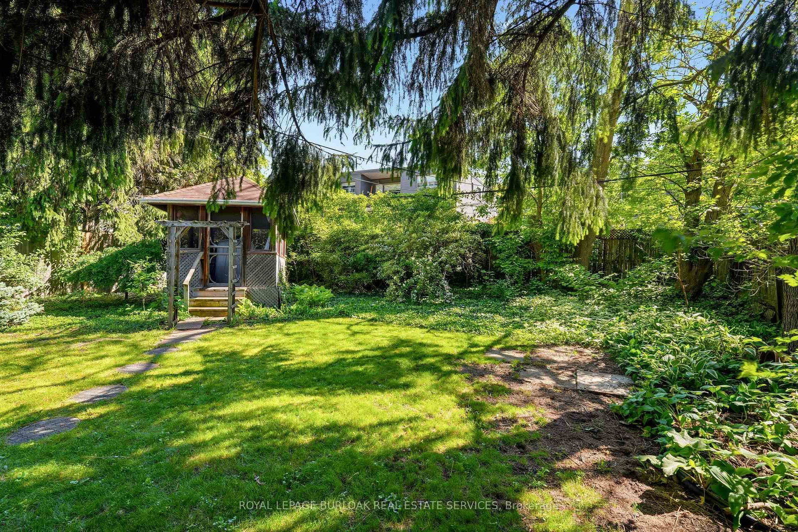 337 St. Paul Street • Burlington, ON photo 29