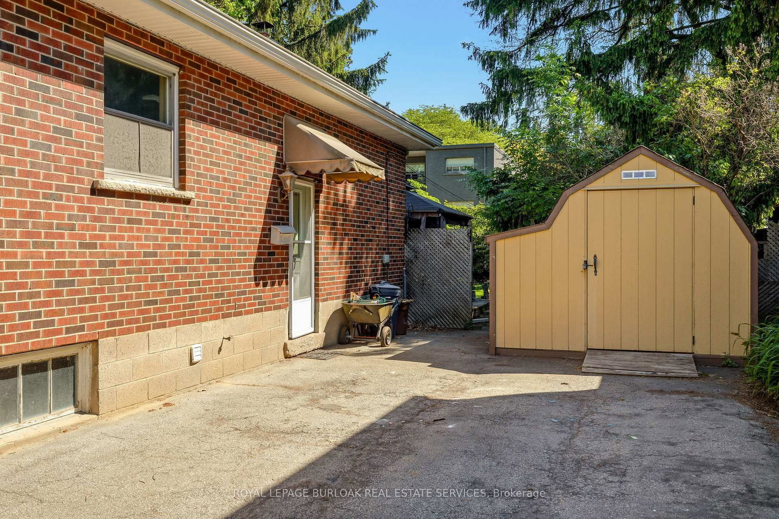 337 St. Paul Street • Burlington, ON photo 5
