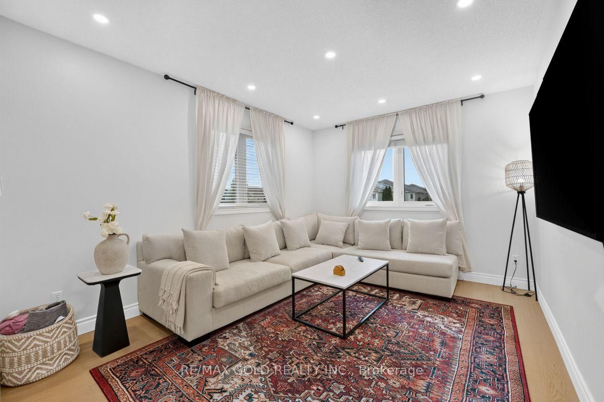 1110 DAVIS Lane • Milton, ON photo 18