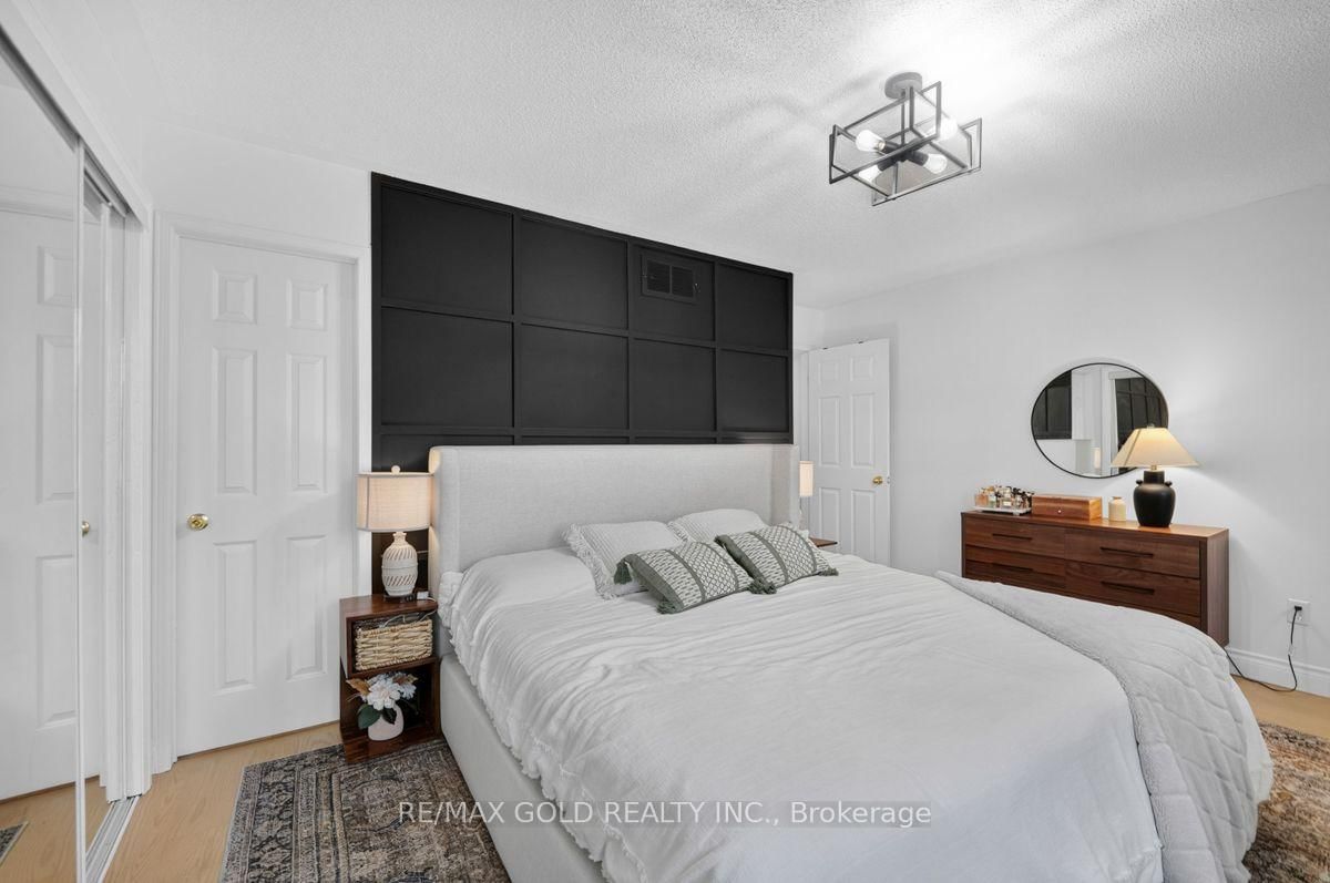 1110 DAVIS Lane • Milton, ON photo 22