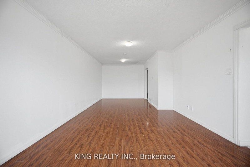 42 Flamingo Brampton,ON L6T 2G5 — Photo 10