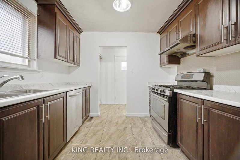 42 Flamingo Brampton,ON L6T 2G5 — Photo 15
