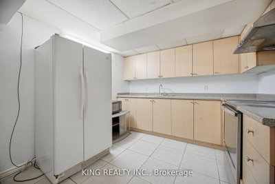 42 Flamingo Brampton,ON L6T 2G5 — Photo 31