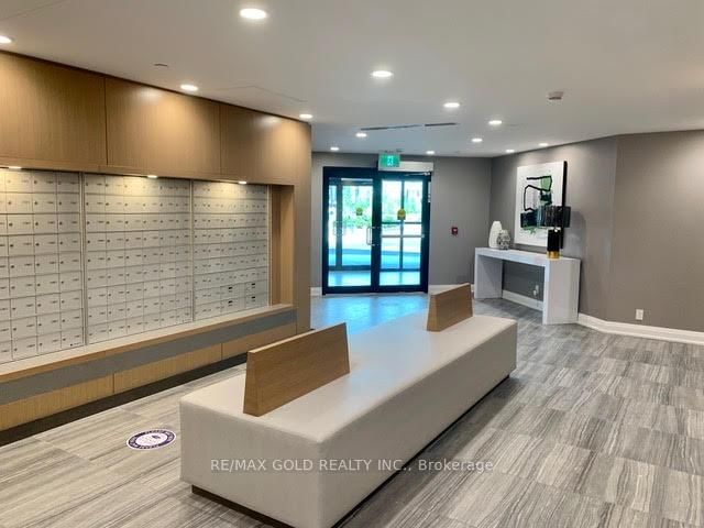 128 Grovewood Common • #609 • Oakville, ON photo 6