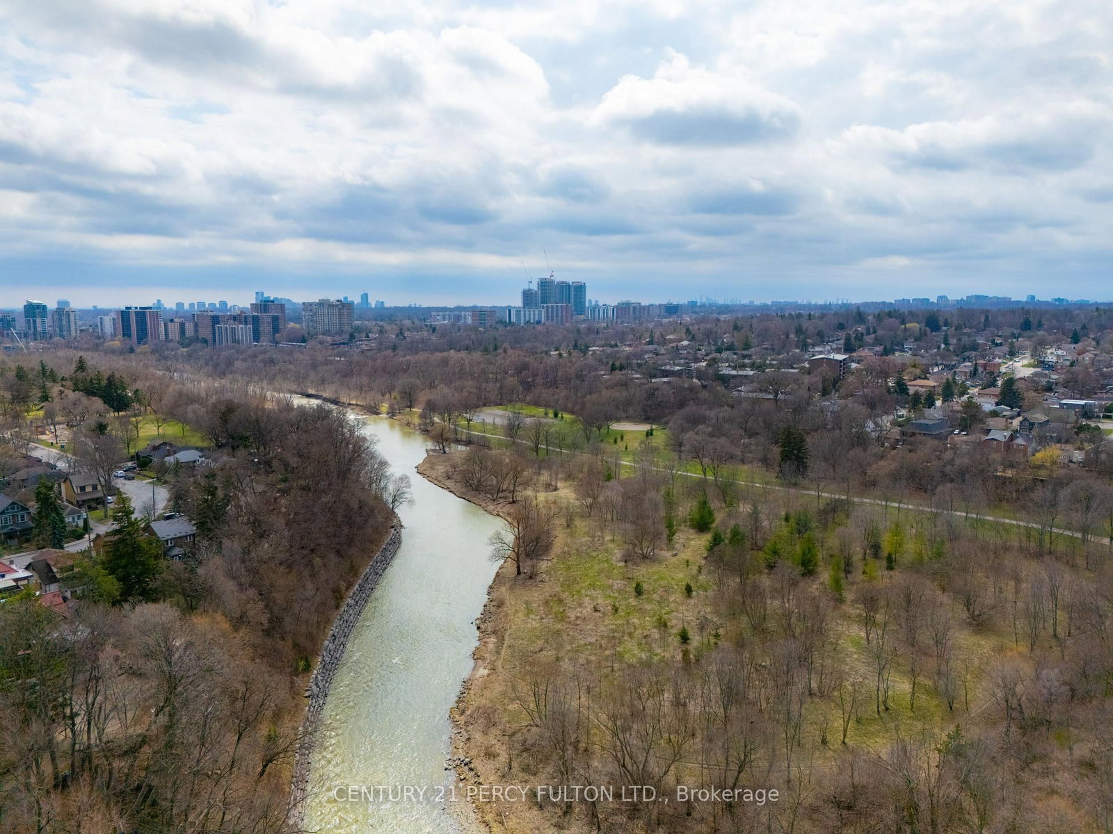 10 Wilby Crescent • #1704 • Toronto, ON photo 32