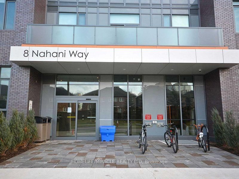 1918 - 8 Nahani Way