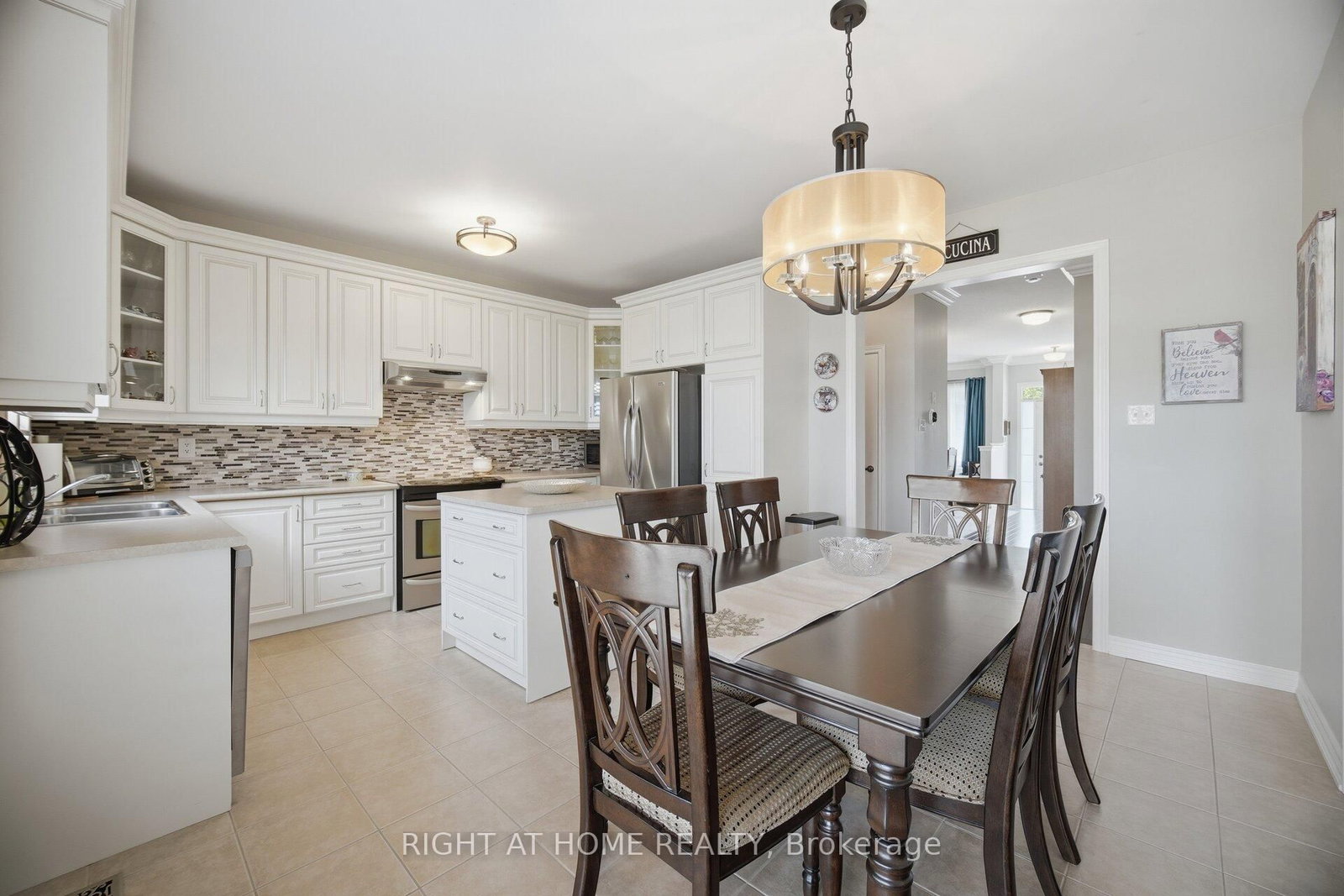 406 Chandler Crescent • Milton, ON photo 10