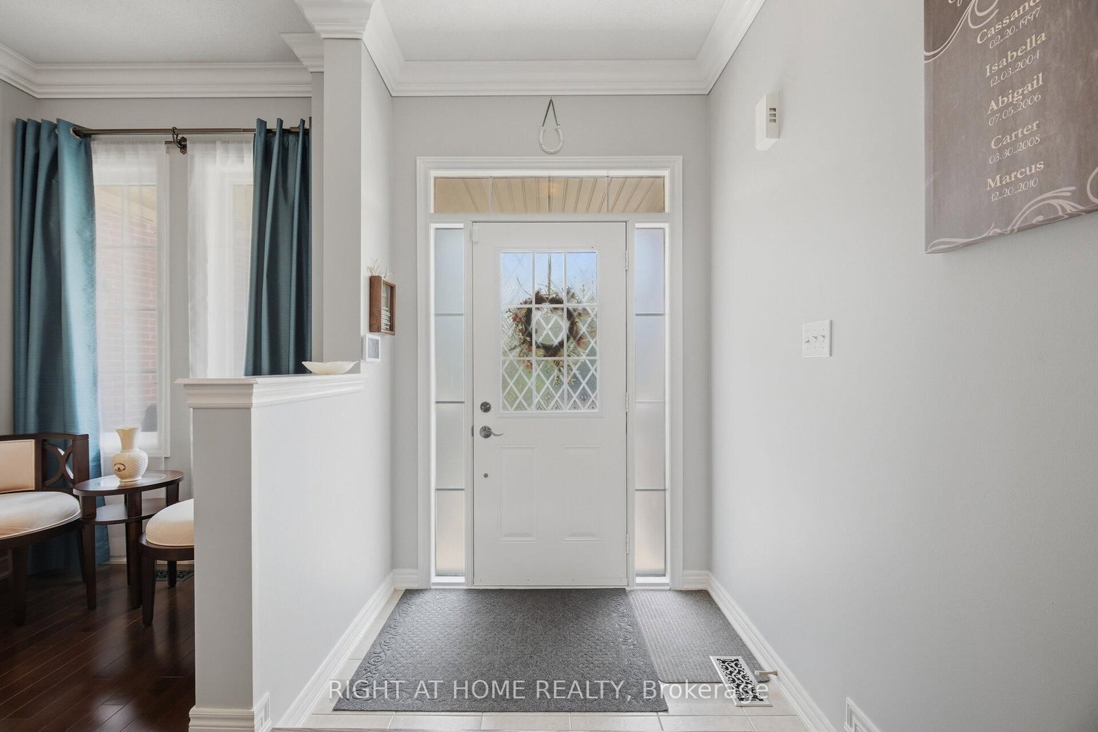 406 Chandler Crescent • Milton, ON photo 6