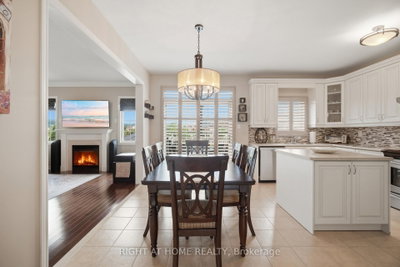 406 Chandler Crescent • Milton, ON photo 9