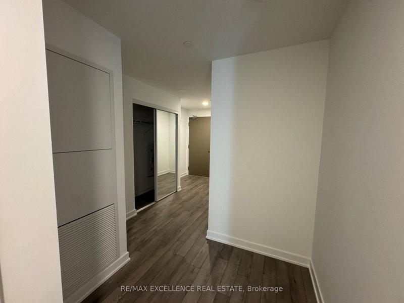 413 - 15 Skyridge Drive