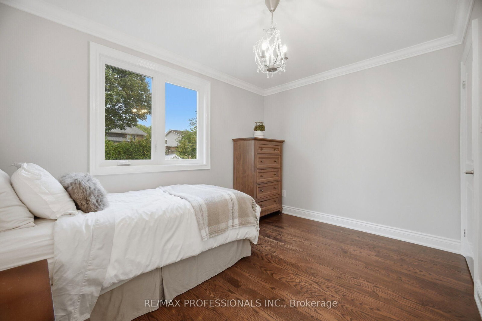 1062 Mississauga Valley Boulevard • Mississauga, ON photo 25