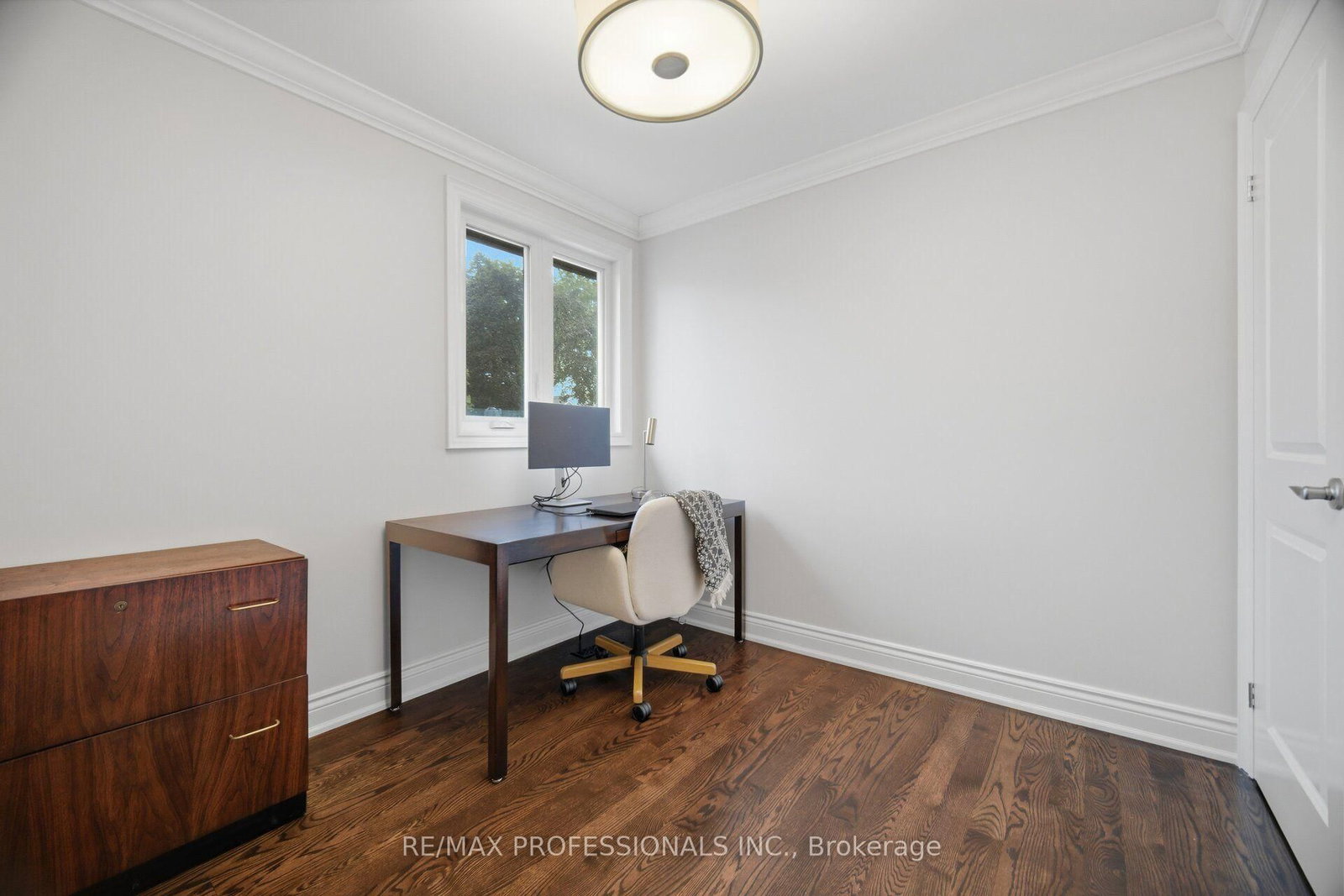 1062 Mississauga Valley Boulevard • Mississauga, ON photo 27