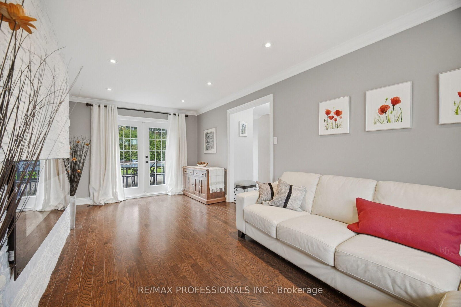 1062 Mississauga Valley Boulevard • Mississauga, ON photo 32