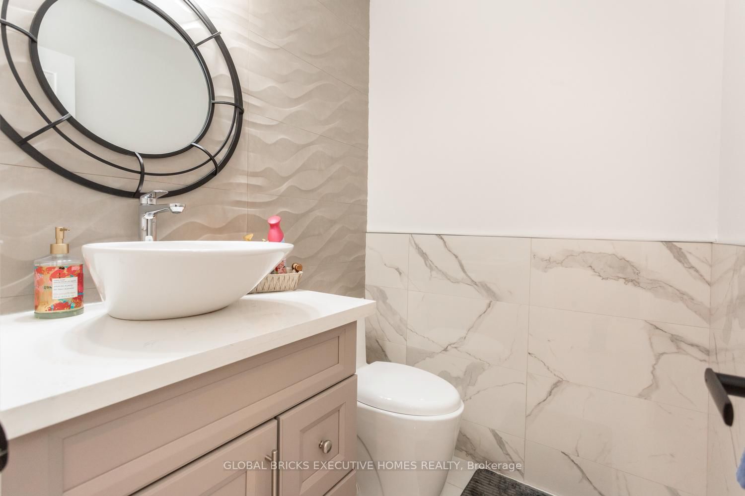 5952 Grossbeak Drive • Mississauga, ON photo 23