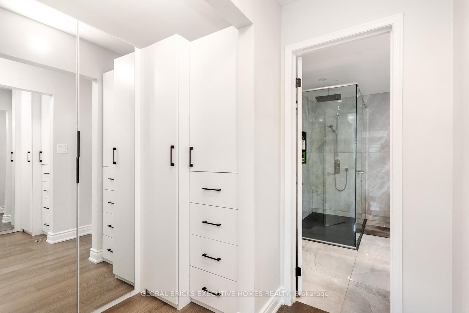 5952 Grossbeak Drive • Mississauga, ON photo 29