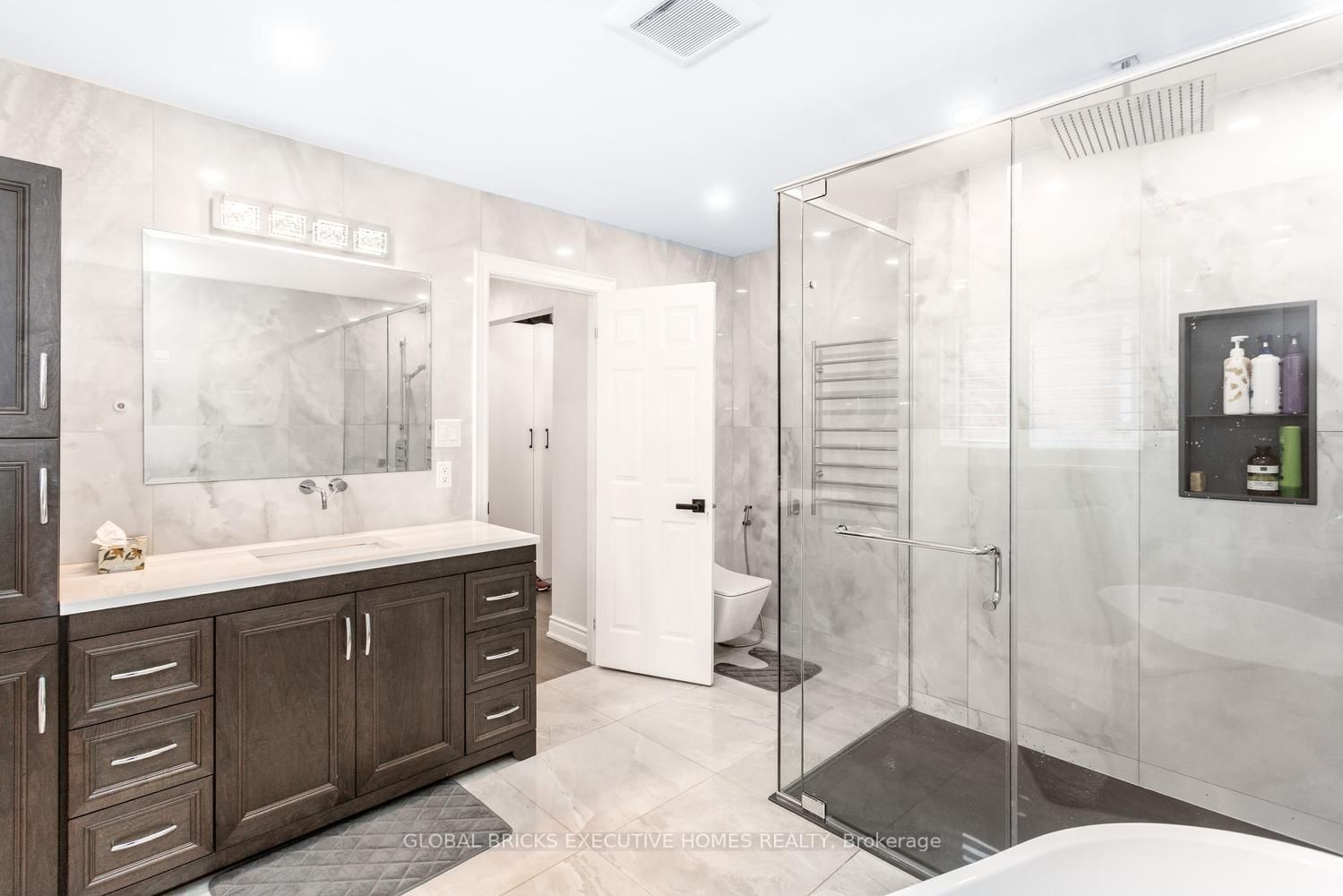 5952 Grossbeak Drive • Mississauga, ON photo 30