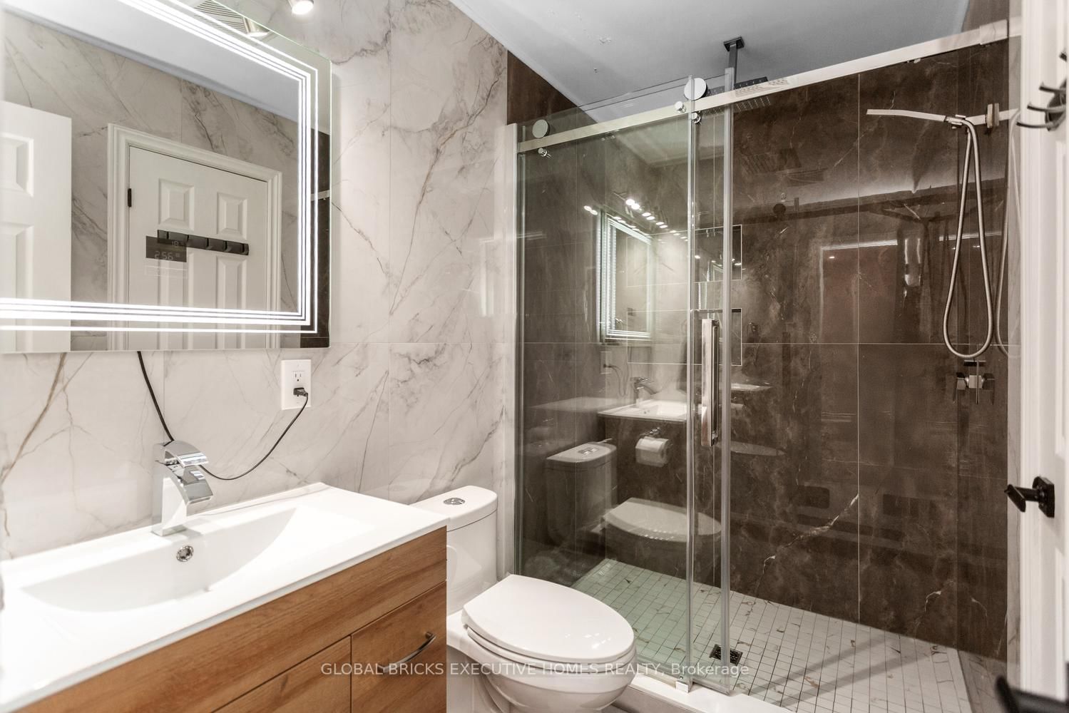 5952 Grossbeak Drive • Mississauga, ON photo 37