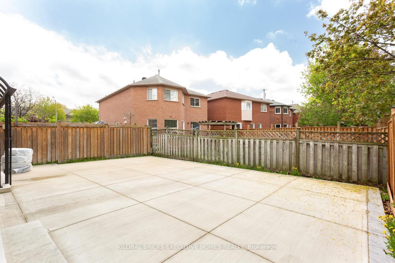 5952 Grossbeak Drive • Mississauga, ON photo 47