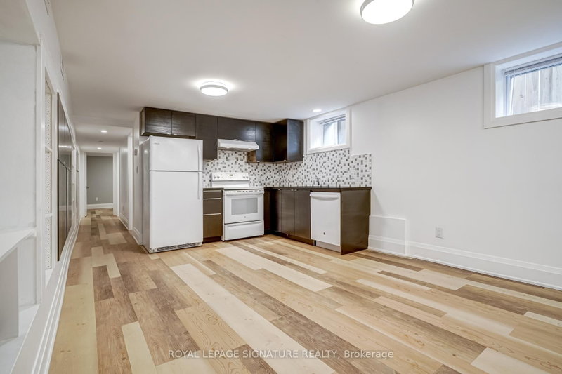 Lower - 250 Nairn Avenue