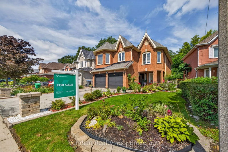 103 Vivians Crescent