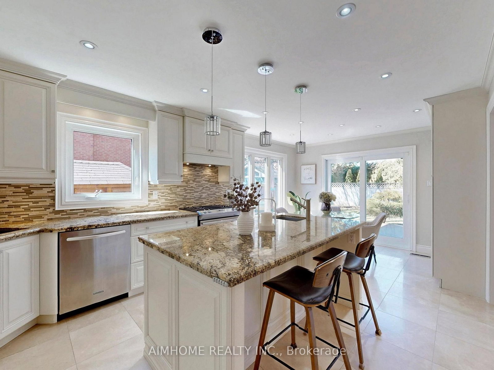 1417 Greendale Terrace • Oakville, ON photo 12