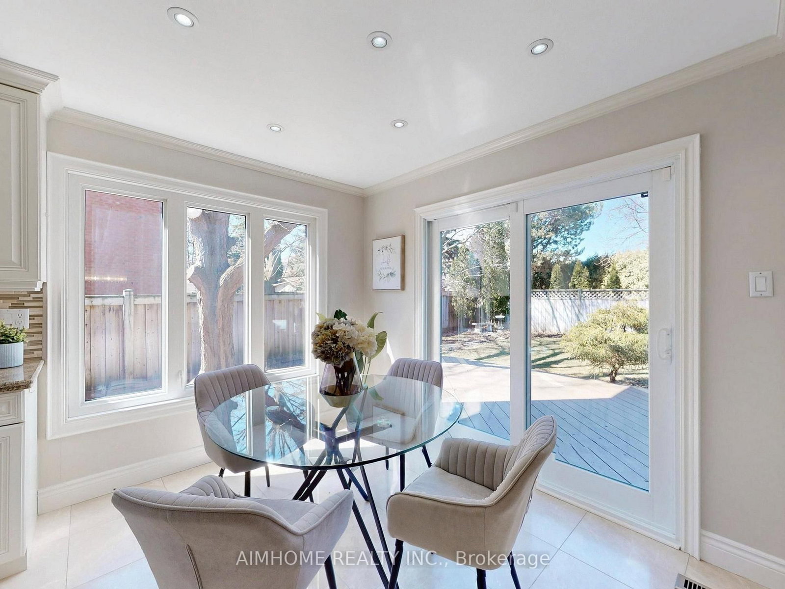 1417 Greendale Terrace • Oakville, ON photo 16