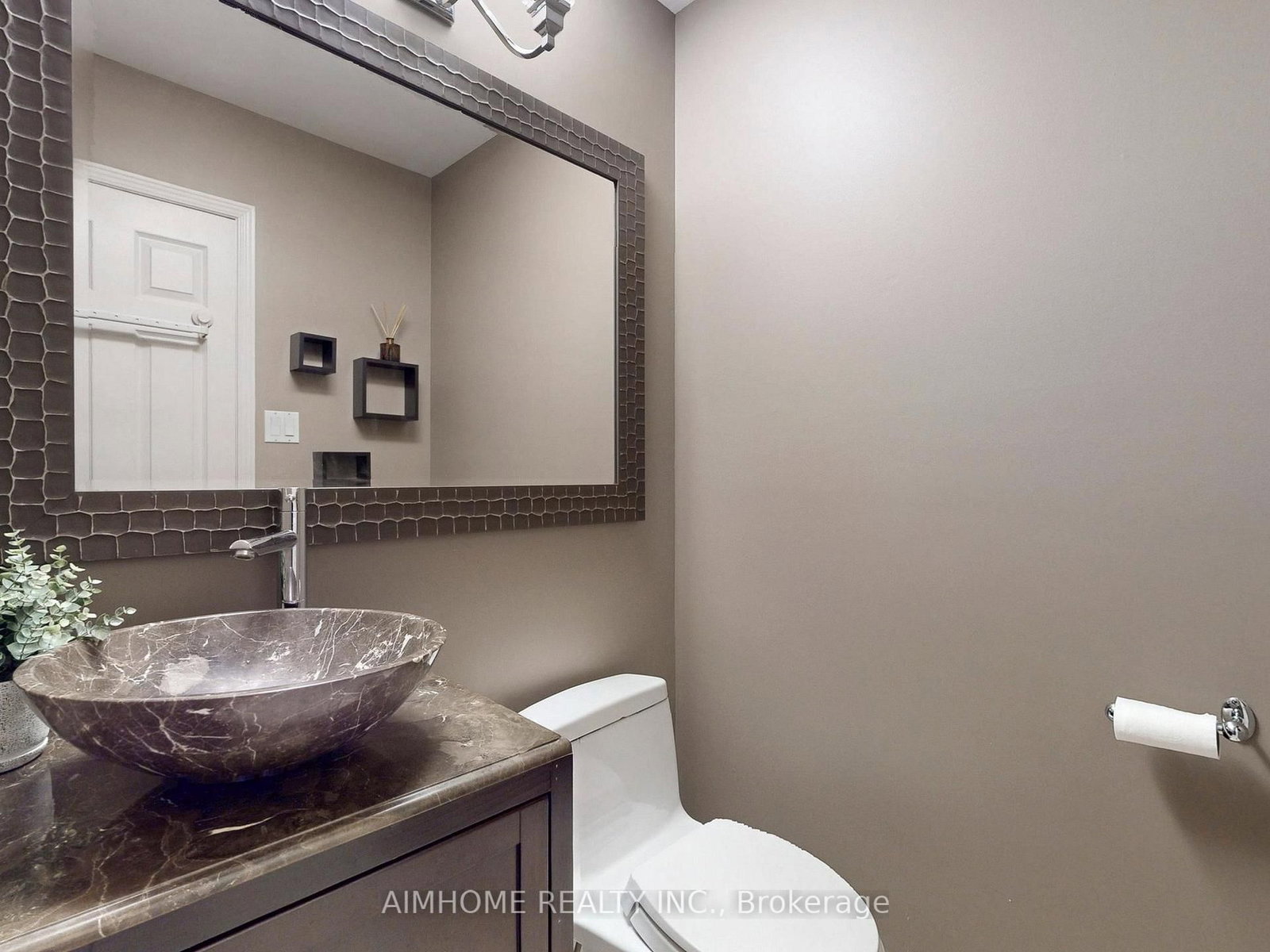 1417 Greendale Terrace • Oakville, ON photo 20