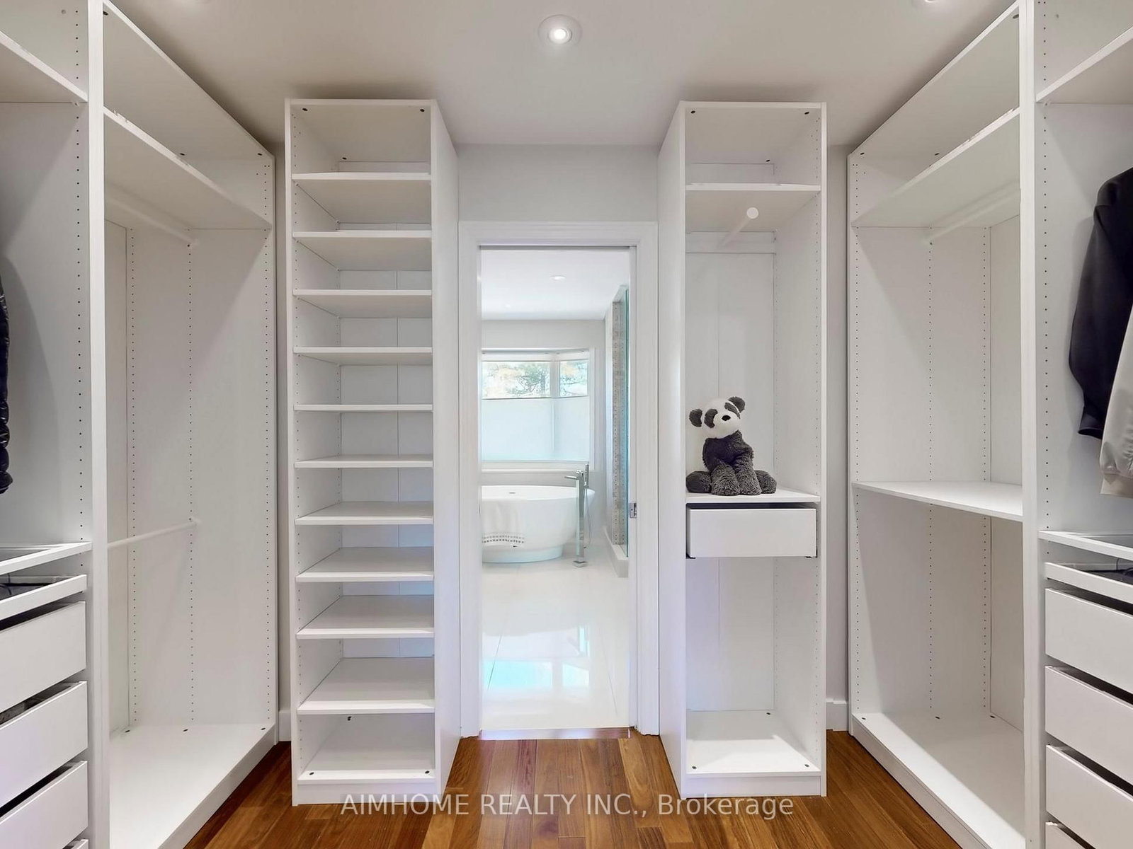 1417 Greendale Terrace • Oakville, ON photo 31