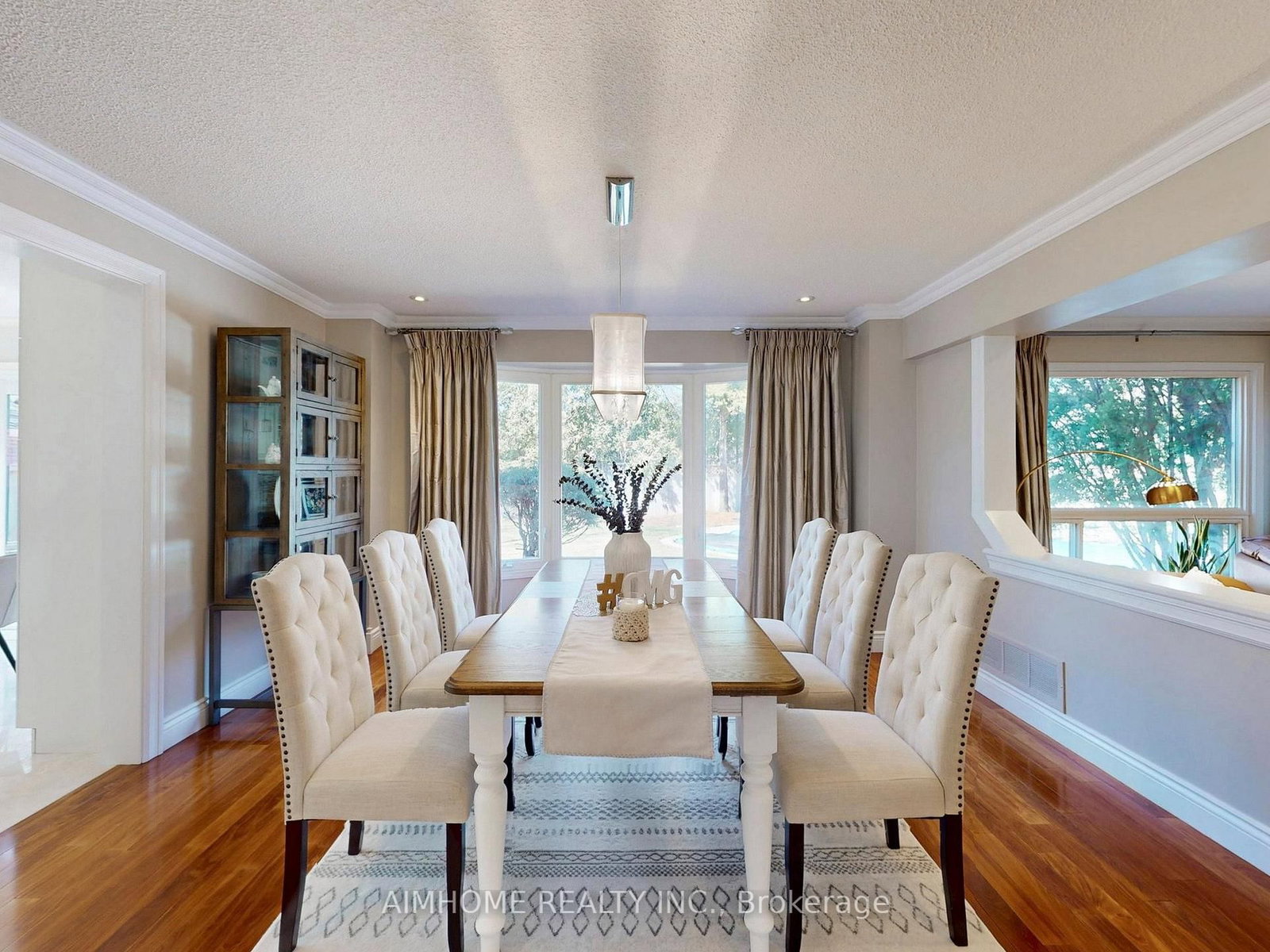 1417 Greendale Terrace • Oakville, ON photo 6