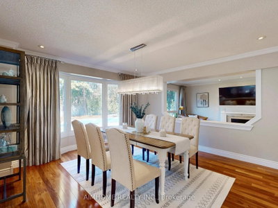 1417 Greendale Terrace • Oakville, ON photo 8